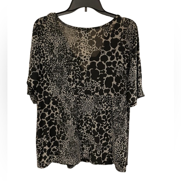 Animal Print V Neck Lined Blouse - Picture 2 of 2